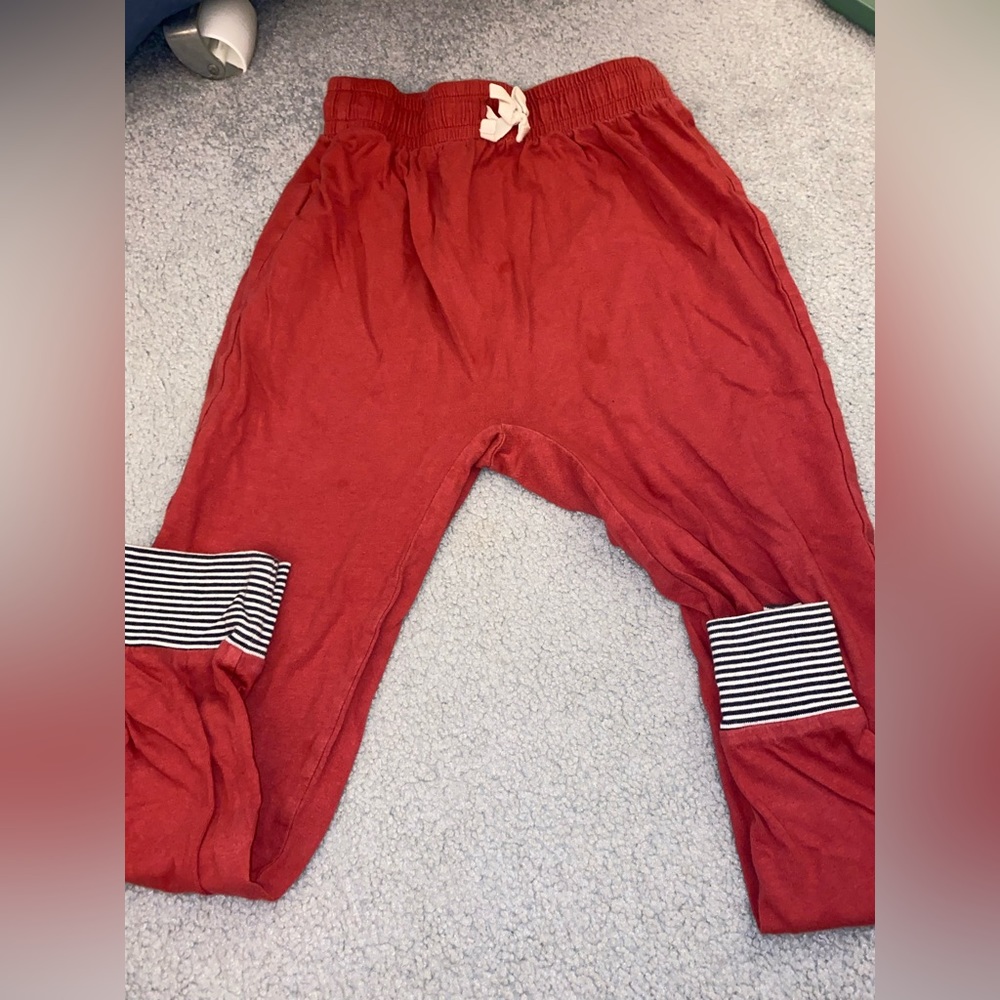 Tea joggers
